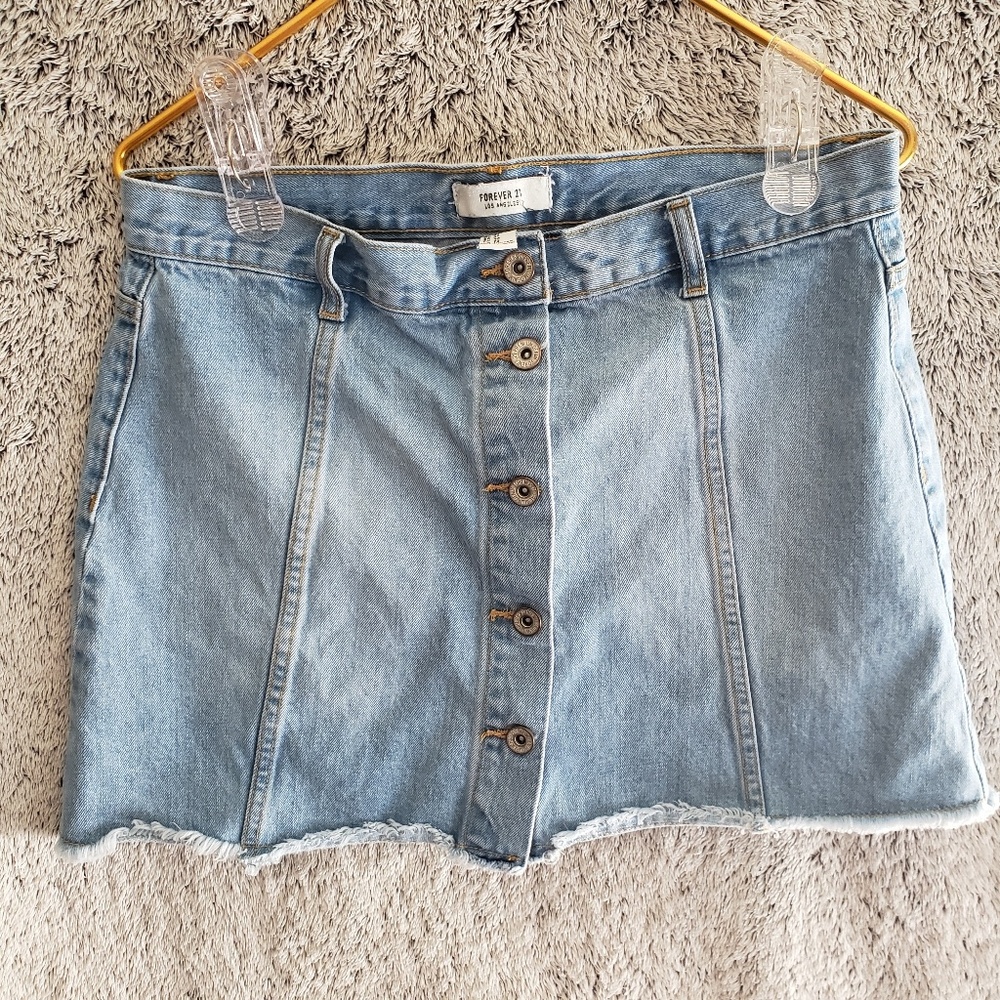 Used Sz 31 Forever 21 Button Up Denim Skirt